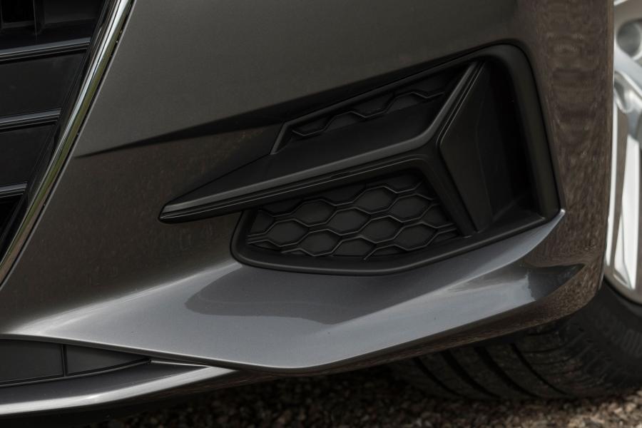 Детали экстерьера Audi A7 Sportback 50 TDI Quattro 2018 года  (UK) (фото 7 из 26)